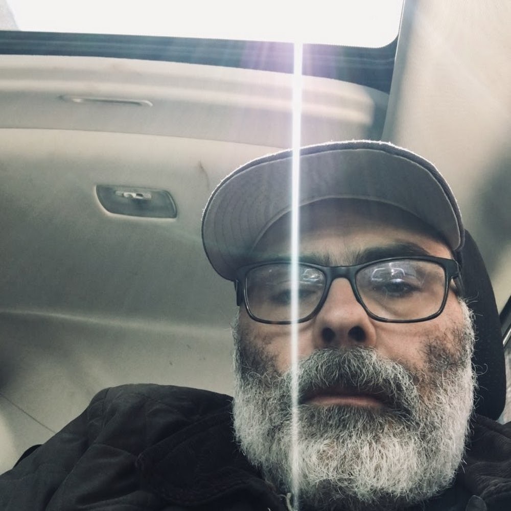 Meet your Posher, Sam